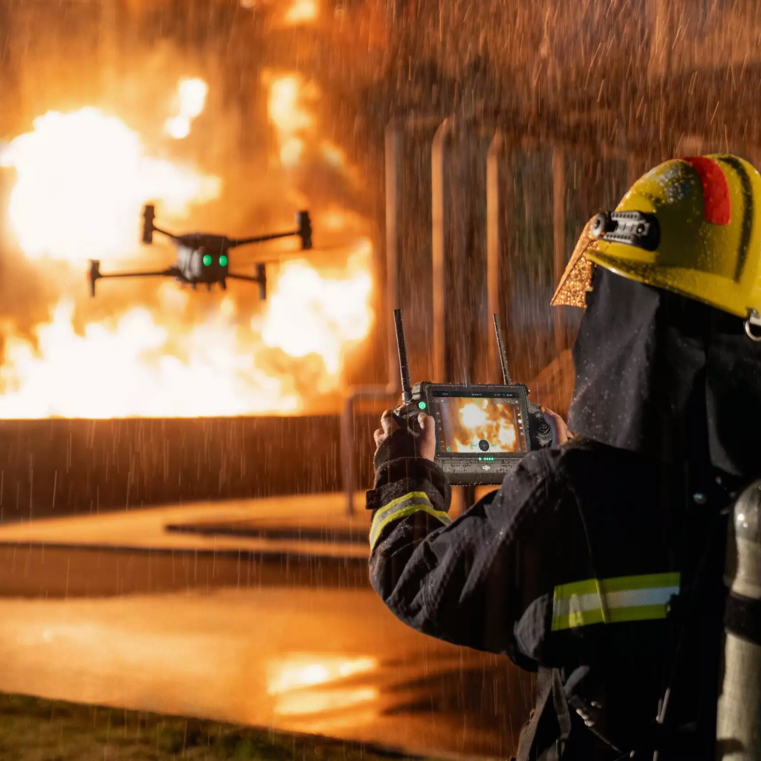 Yangın Söndürme Sistemlerinde Drone Teknolojisi Kullanımı